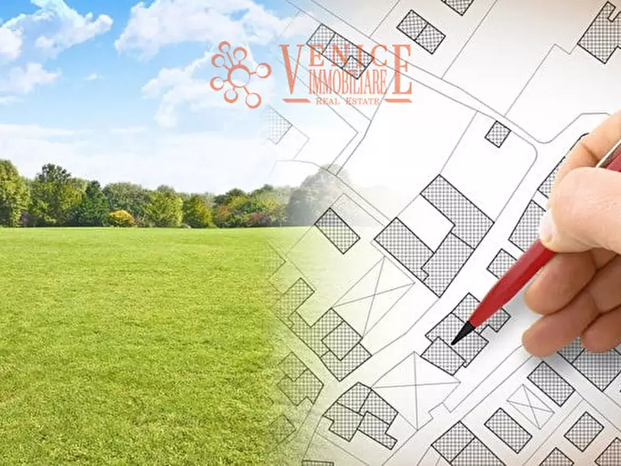 Immagine 1 di Terreno in vendita  a Santa Maria Di Sala