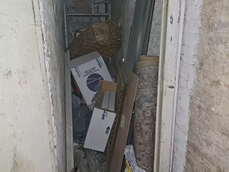 Immagine 23 di Appartamento in vendita  in VIA PALESTRO 19 a Modena