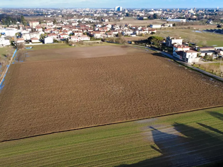 Immagine 5 di Terreno in vendita  in Via Pagnana a Castelfranco Veneto