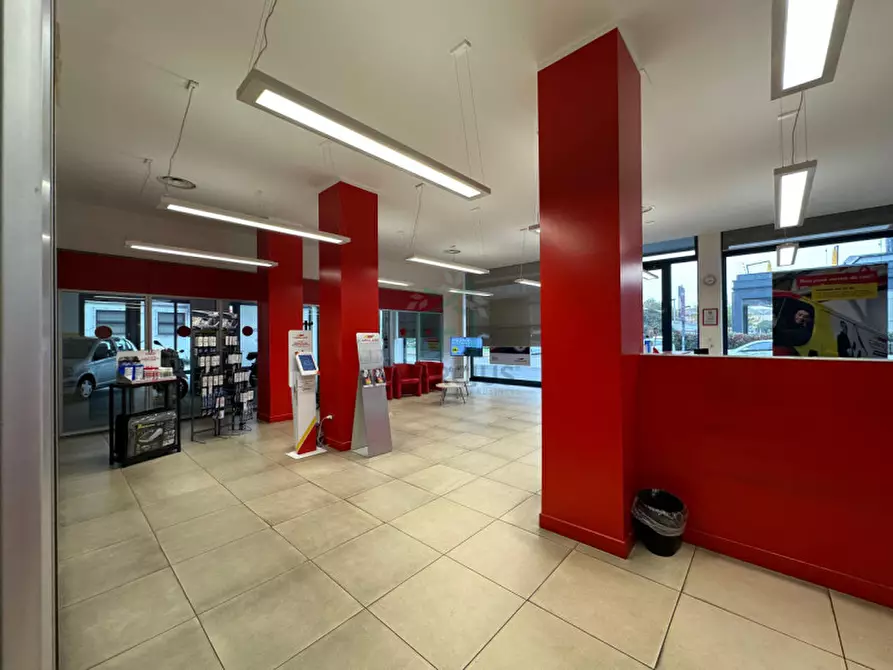 Immagine 4 di Capannone industriale in vendita  in Viale del Lavoro a Verona