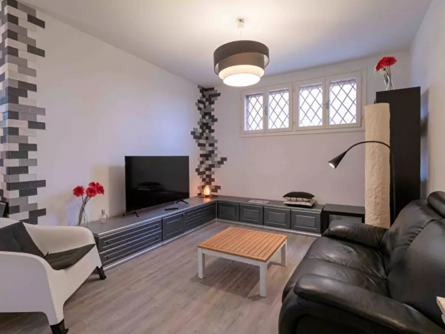 Immagine 8 di Villa in vendita  in VIA FRABAZZA  9 a Bologna