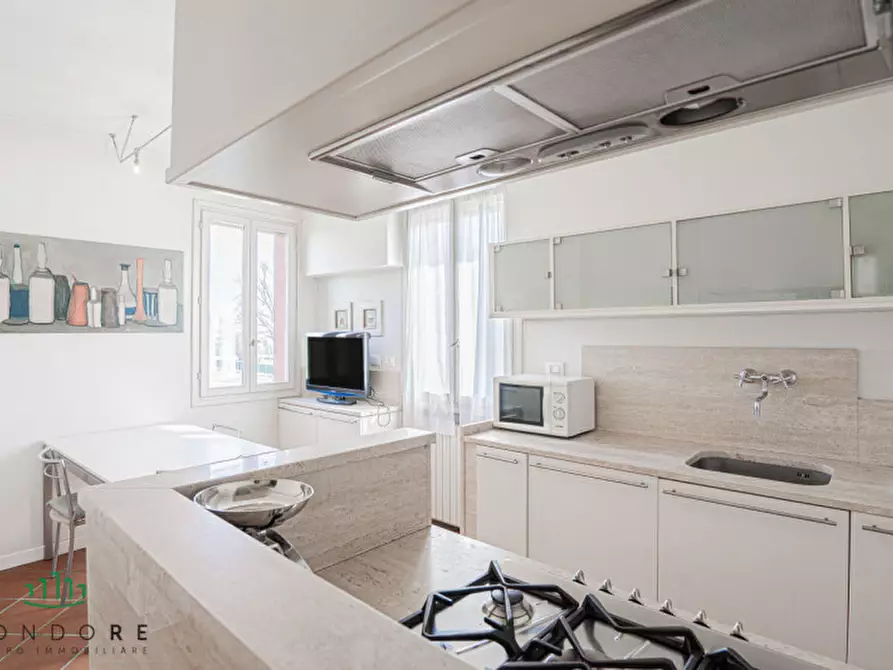 Immagine 11 di Villa in vendita  in VIA FRABAZZA  9 a Bologna