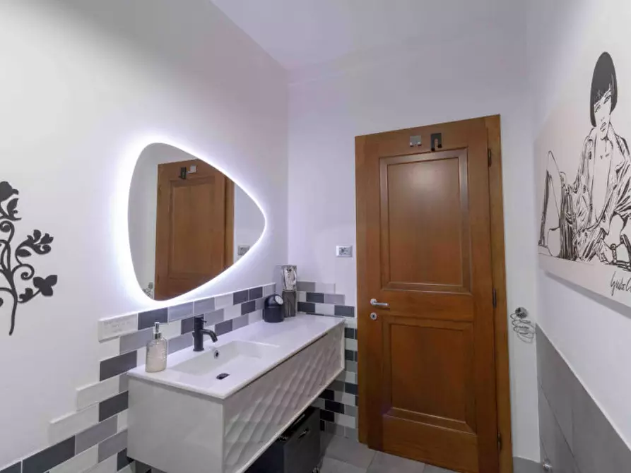 Immagine 13 di Villa in vendita  in VIA FRABAZZA  9 a Bologna