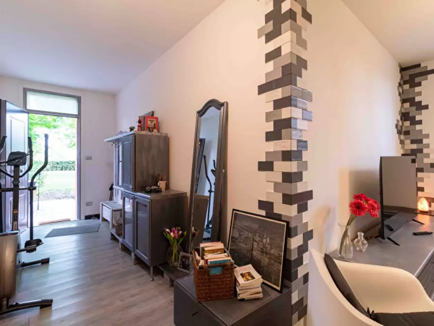 Immagine 15 di Villa in vendita  in VIA FRABAZZA  9 a Bologna