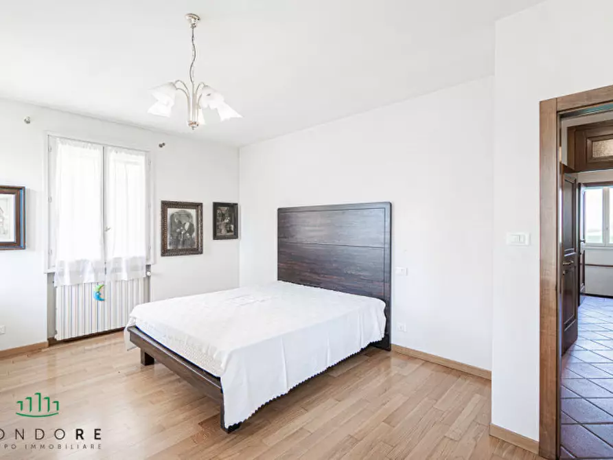 Immagine 21 di Villa in vendita  in VIA FRABAZZA  9 a Bologna