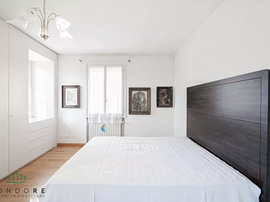 Immagine 21 di Villa in vendita  in VIA FRABAZZA  9 a Bologna