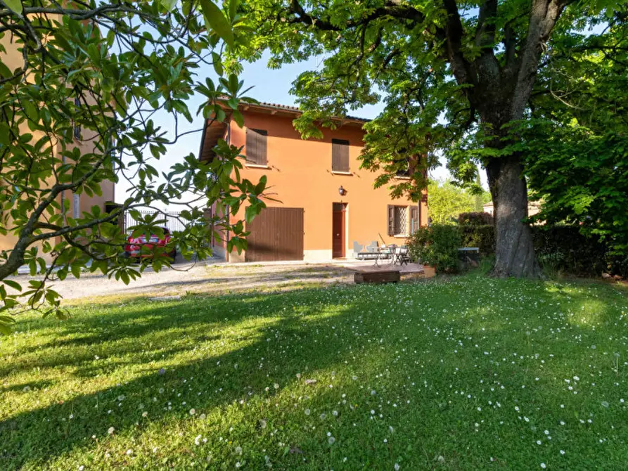 Immagine 34 di Villa in vendita  in VIA FRABAZZA  9 a Bologna