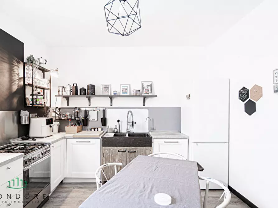 Immagine 47 di Villa in vendita  in VIA FRABAZZA  9 a Bologna