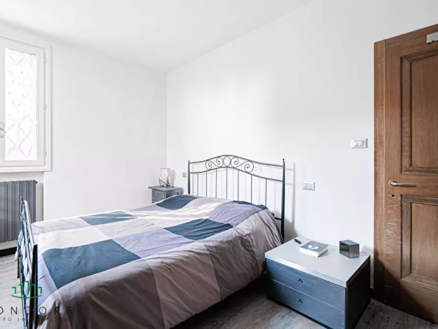 Immagine 50 di Villa in vendita  in VIA FRABAZZA  9 a Bologna