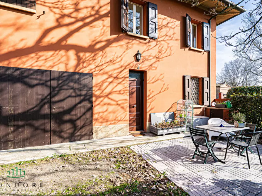 Immagine 71 di Villa in vendita  in VIA FRABAZZA  9 a Bologna