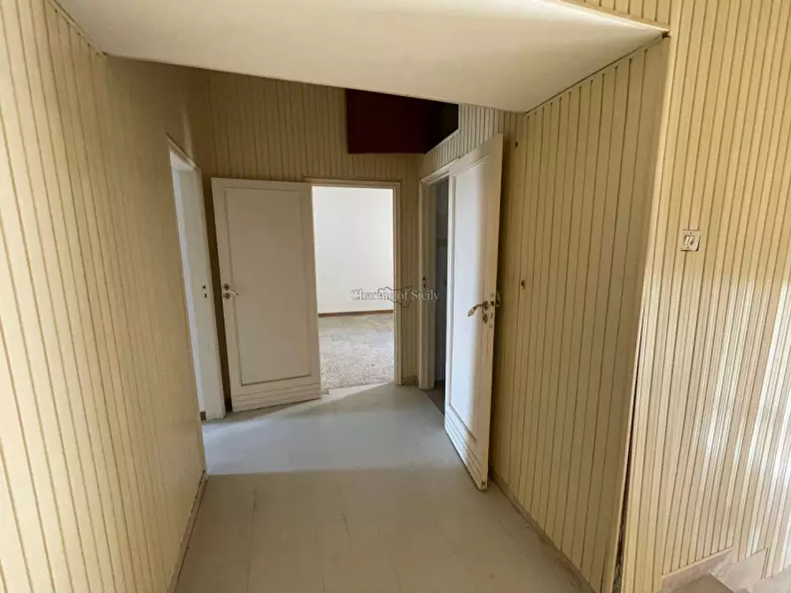 Immagine 9 di Casa indipendente in vendita  in Via Lorefice a Modica