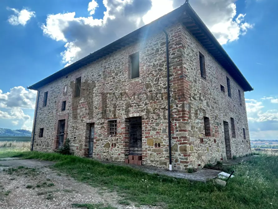 Immagine 10 di Rustico / casale in vendita  a Paciano