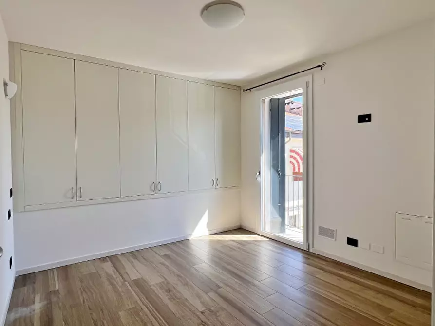 Immagine 20 di Villetta a schiera in vendita  in Largo Vittorio Boschetti a Montecchio Maggiore