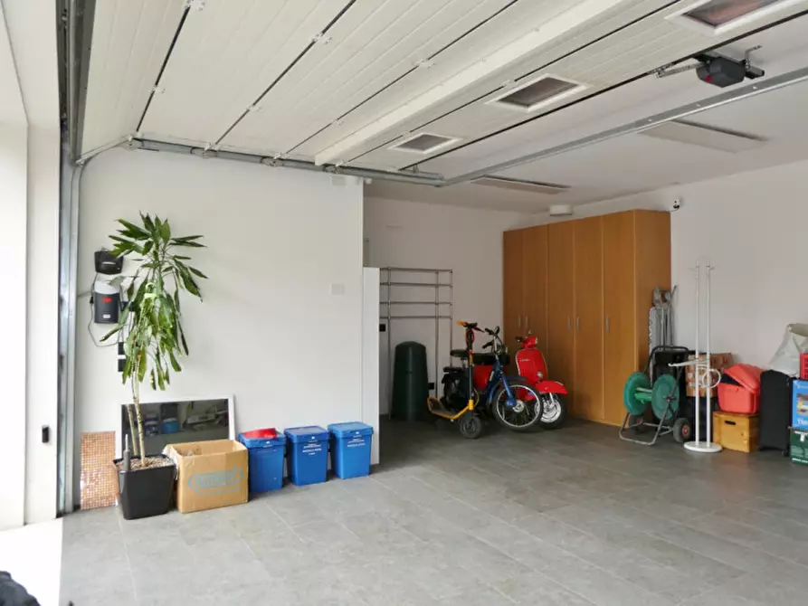 Immagine 20 di Villetta a schiera in vendita  in Largo Vittorio Boschetti a Montecchio Maggiore