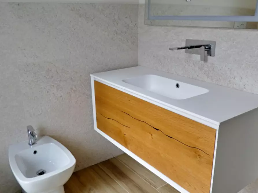 Immagine 25 di Villetta a schiera in vendita  in Largo Vittorio Boschetti a Montecchio Maggiore