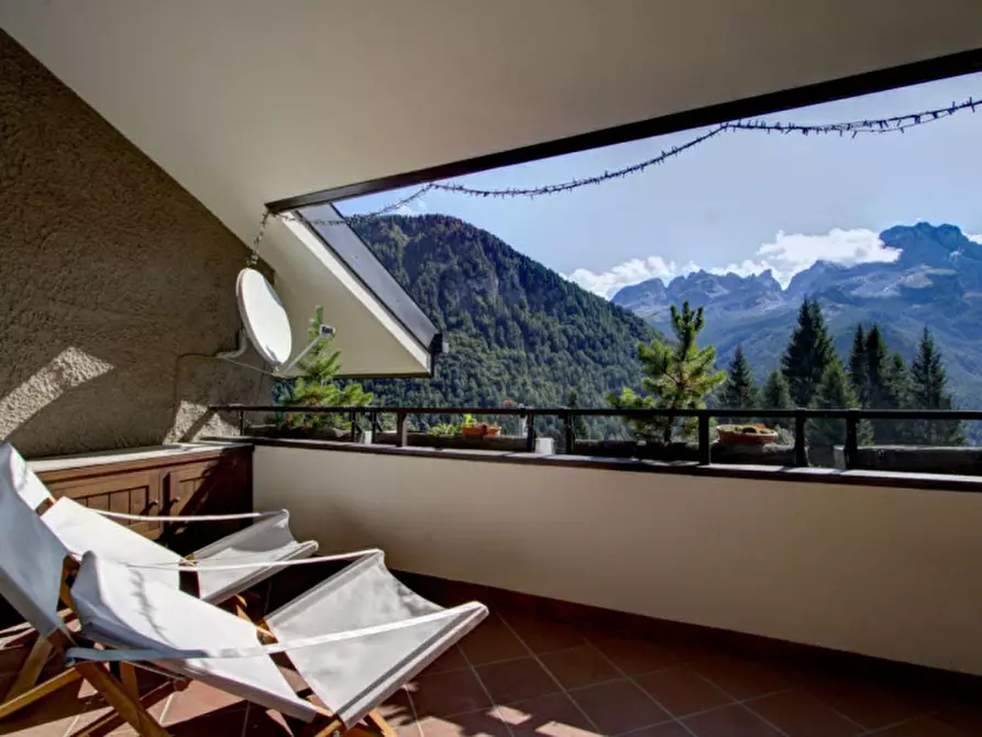 Immagine 17 di Appartamento in vendita  in Via Panorama a Pinzolo