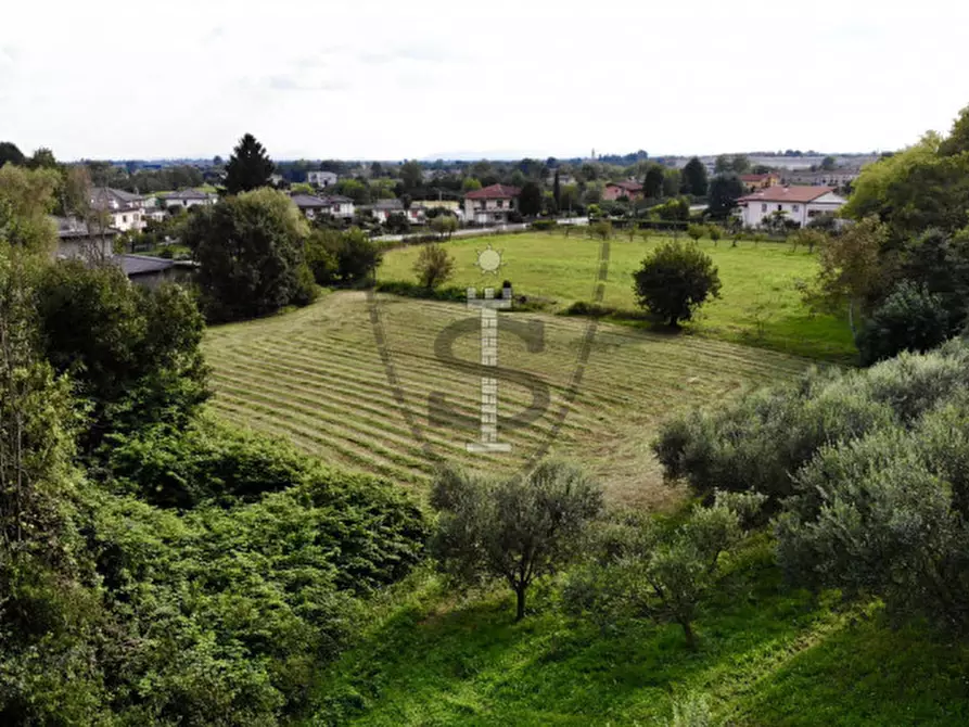 Immagine 1 di Terreno in vendita  in Via S. Nicolò a Pianezze