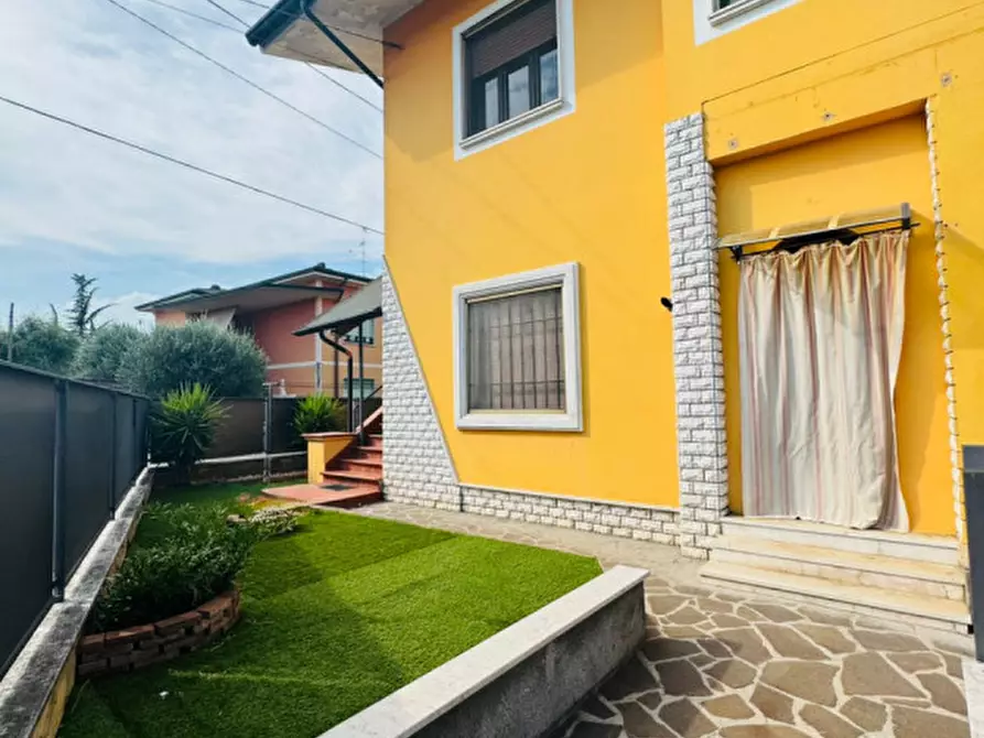 Immagine 2 di Appartamento in vendita  a Isorella