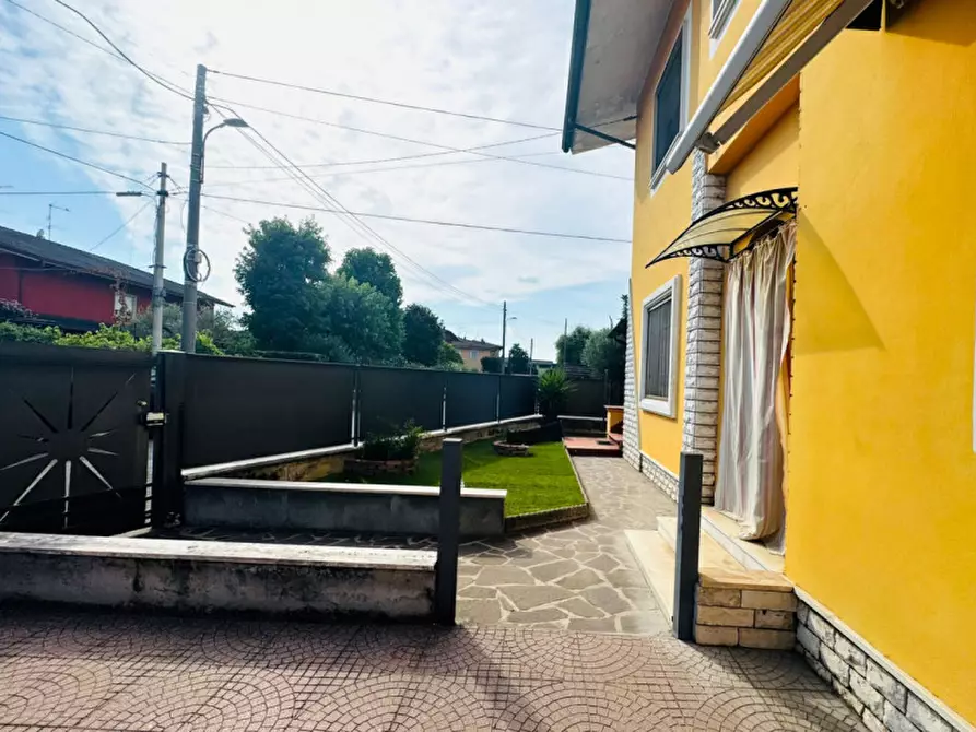 Immagine 4 di Appartamento in vendita  a Isorella