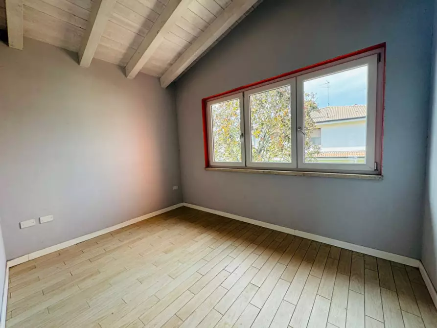 Immagine 17 di Appartamento in vendita  a Visano