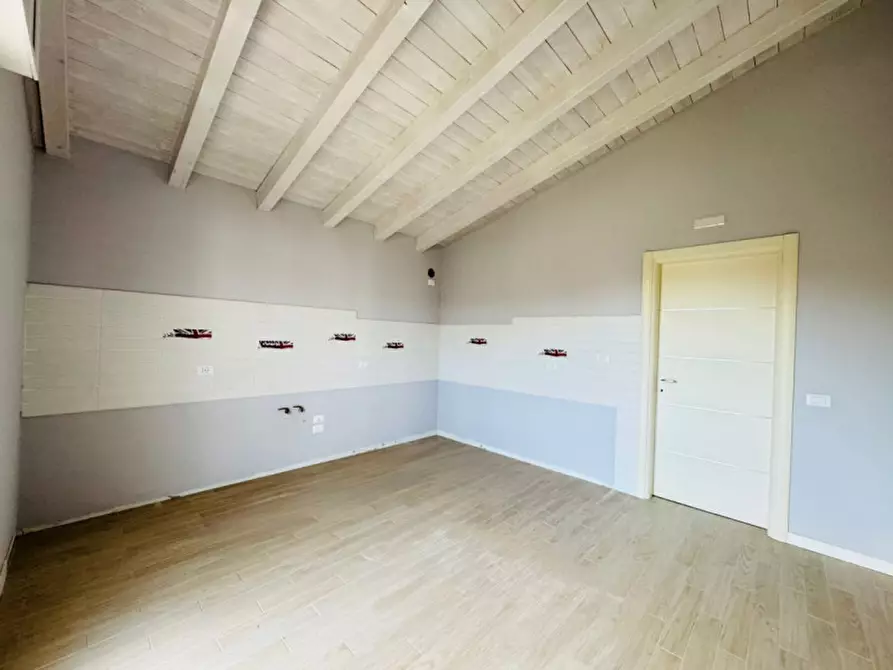 Immagine 21 di Appartamento in vendita  a Visano