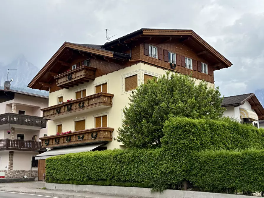 Immagine 1 di Casa indipendente in vendita  in via roma 40 a Primiero San Martino Di Castrozza