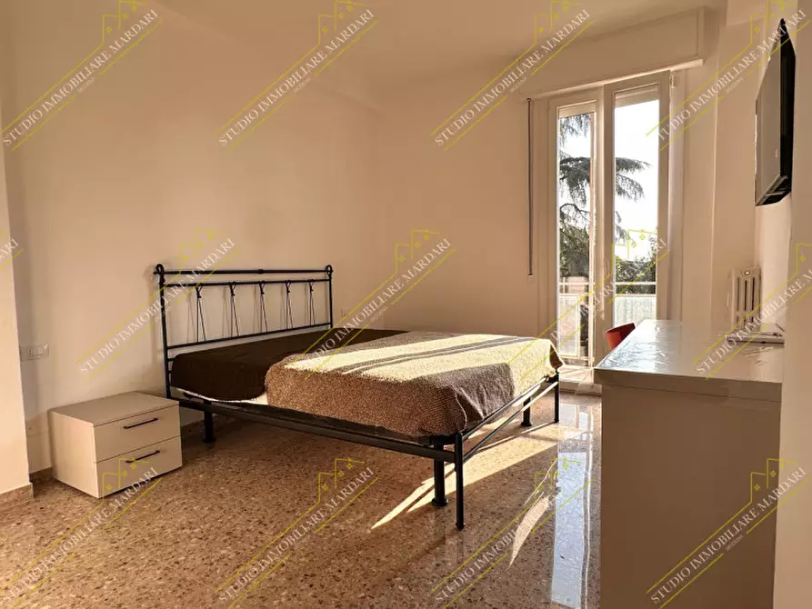 Immagine 18 di Camera in affitto  in Via Francesco Zanardi 81 a Bologna