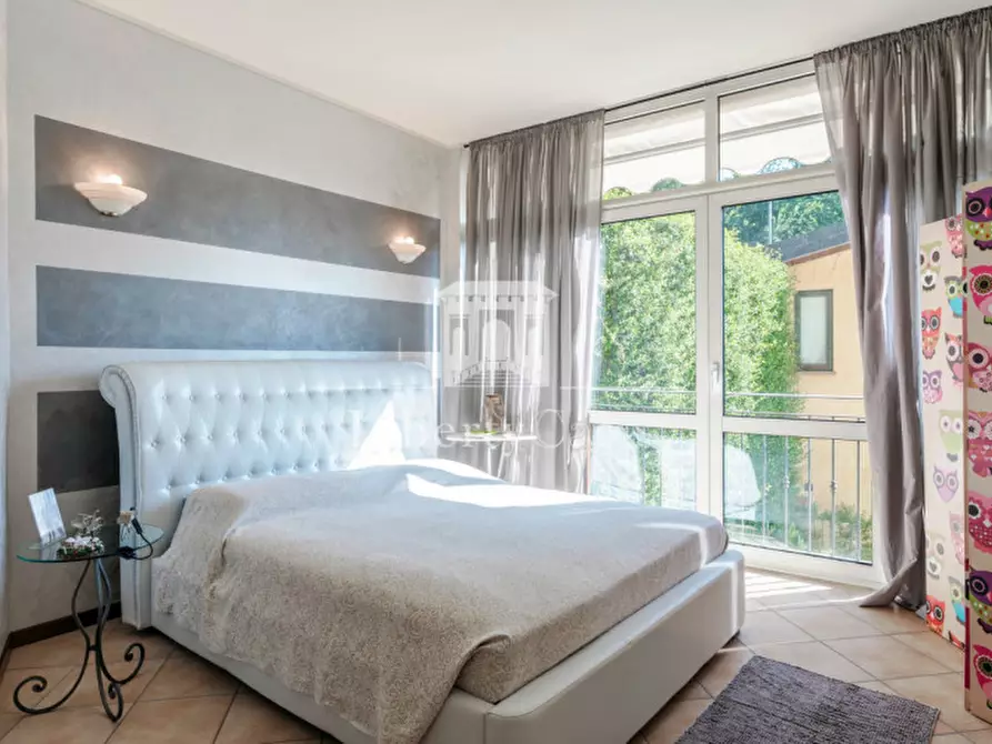 Immagine 13 di Appartamento in vendita  in Via Seniga a Salò