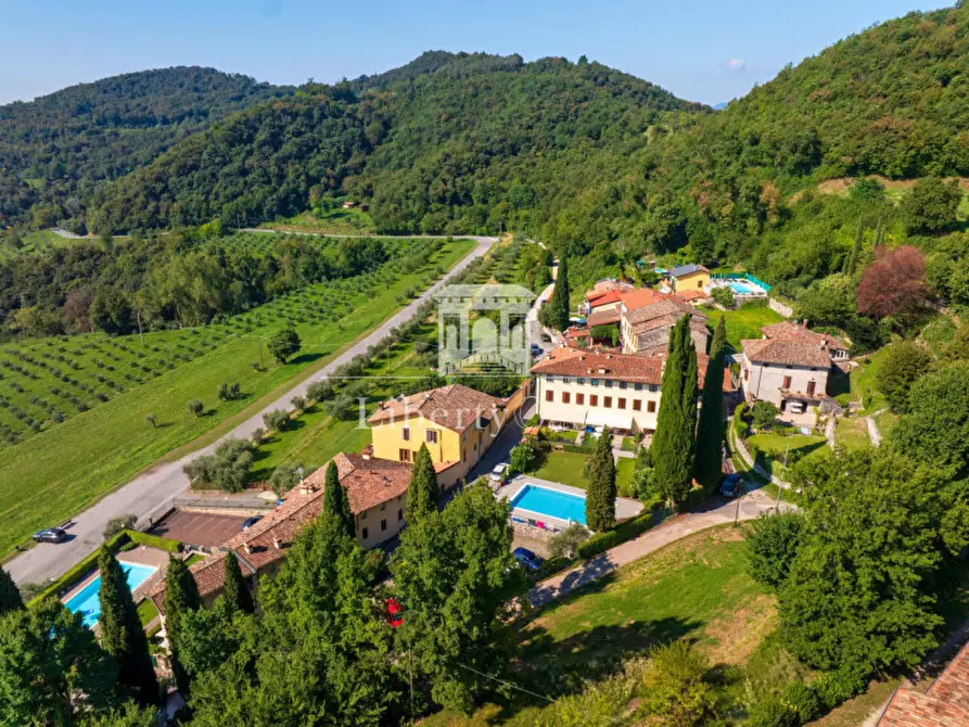 Immagine 19 di Appartamento in vendita  in Via Seniga a Salò