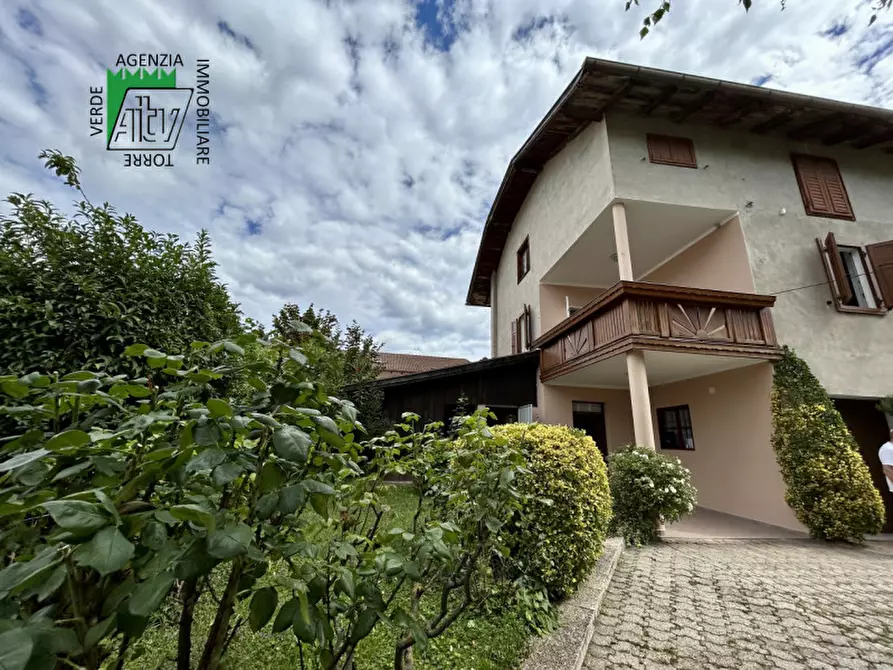 Immagine 2 di Casa indipendente in vendita  in Rione Borgo a Predaia