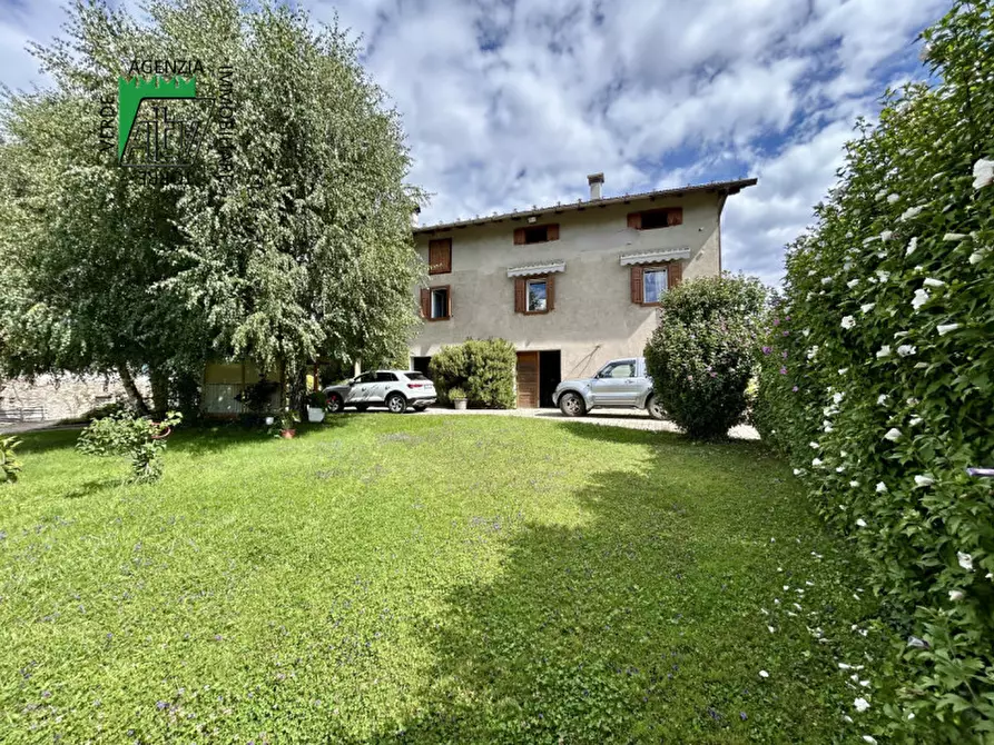 Immagine 5 di Casa indipendente in vendita  in Rione Borgo a Predaia