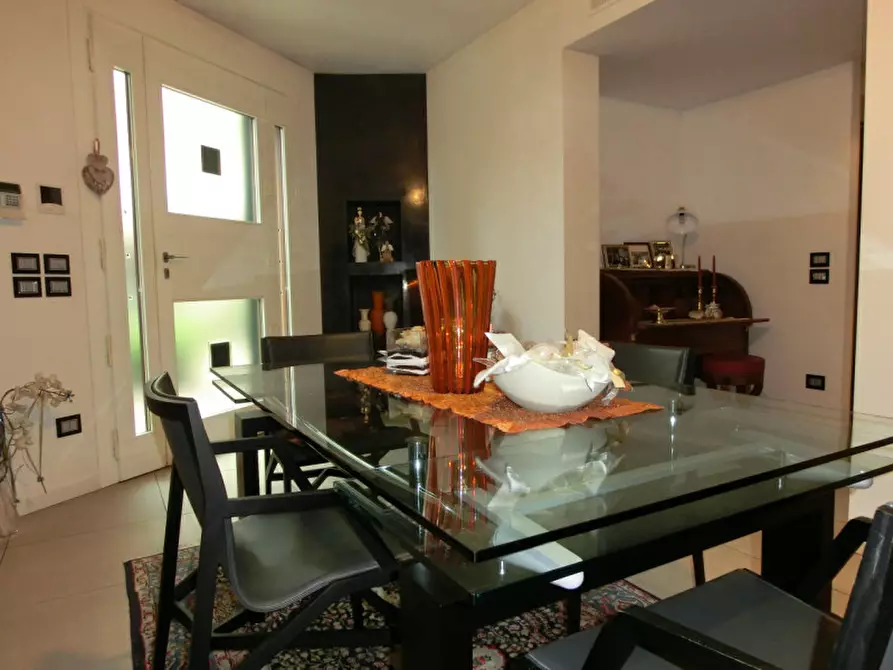 Immagine 2 di Casa bifamiliare in vendita  a Salzano