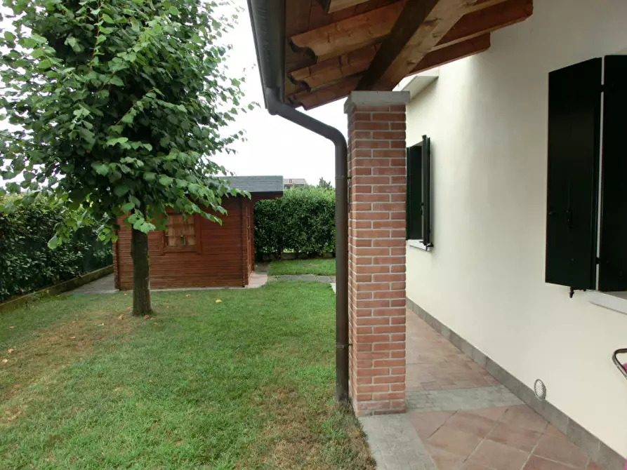 Immagine 8 di Casa bifamiliare in vendita  a Salzano