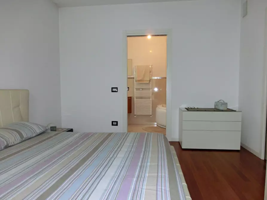 Immagine 21 di Casa bifamiliare in vendita  a Salzano