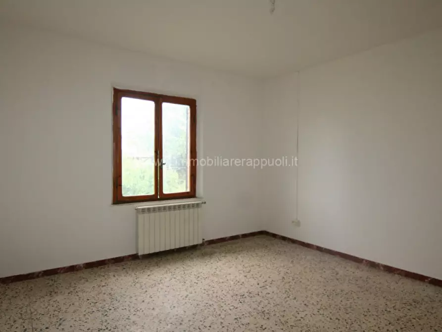 Immagine 5 di Rustico / casale in vendita  a Sinalunga