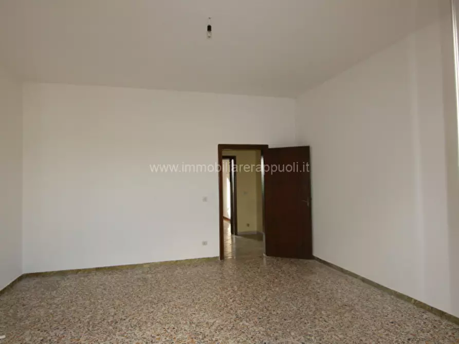 Immagine 16 di Rustico / casale in vendita  a Sinalunga