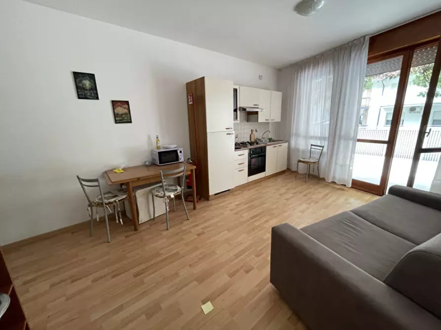 Immagine 8 di Appartamento in vendita  a Lignano Sabbiadoro