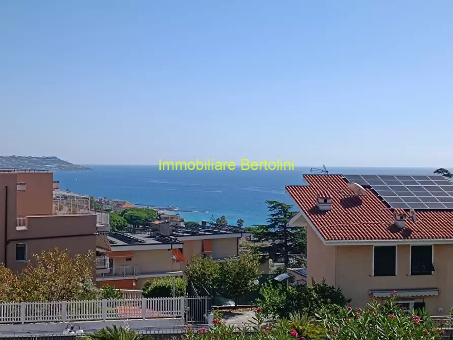 Immagine 8 di Villa in vendita  in VIA PADRE SEMERIA a San Remo