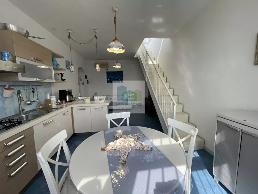 Immagine 4 di Appartamento in vendita  in via bocca 106 a Forio