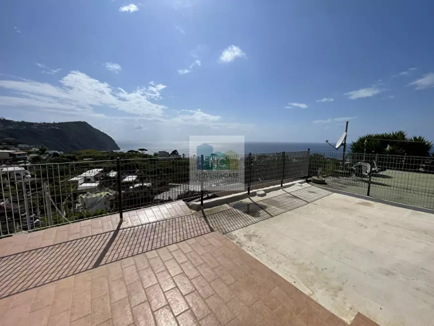 Immagine 8 di Appartamento in vendita  in via bocca 106 a Forio