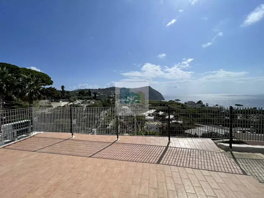 Immagine 9 di Appartamento in vendita  in via bocca 106 a Forio