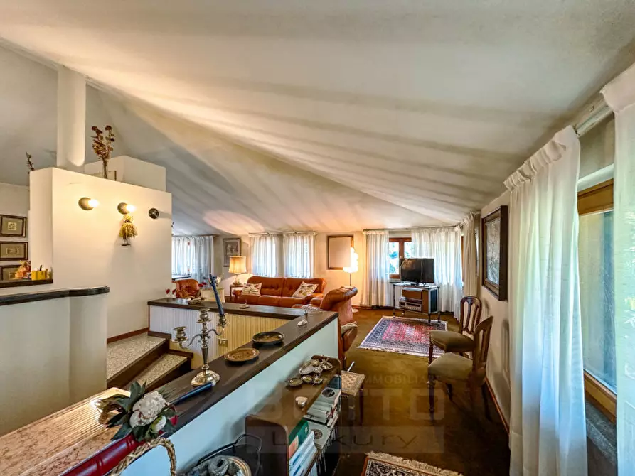 Immagine 19 di Casa indipendente in vendita  in via partigiani, 35 a Baveno