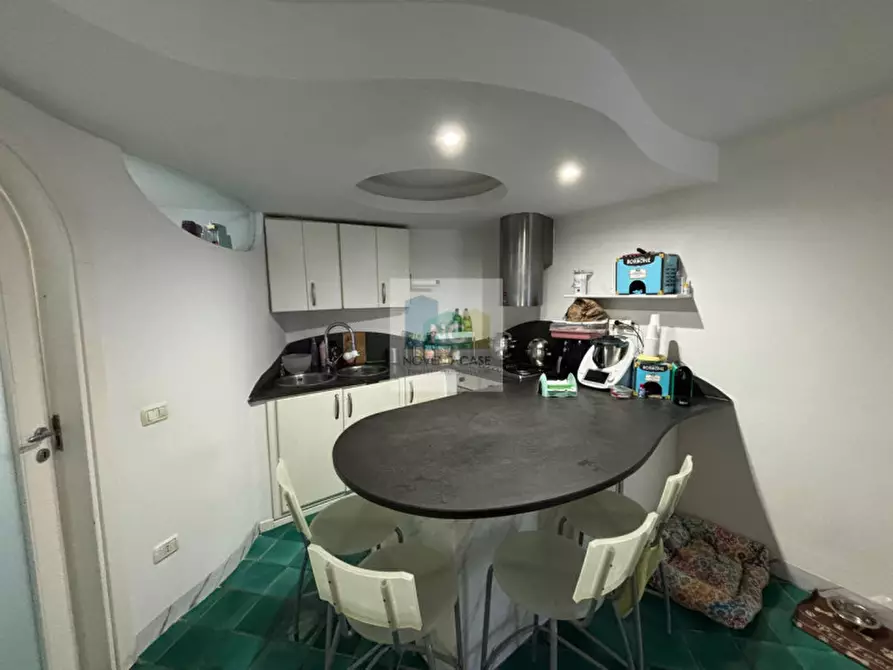 Immagine 4 di Appartamento in vendita  in VIA DEI MARMI 233 a Forio