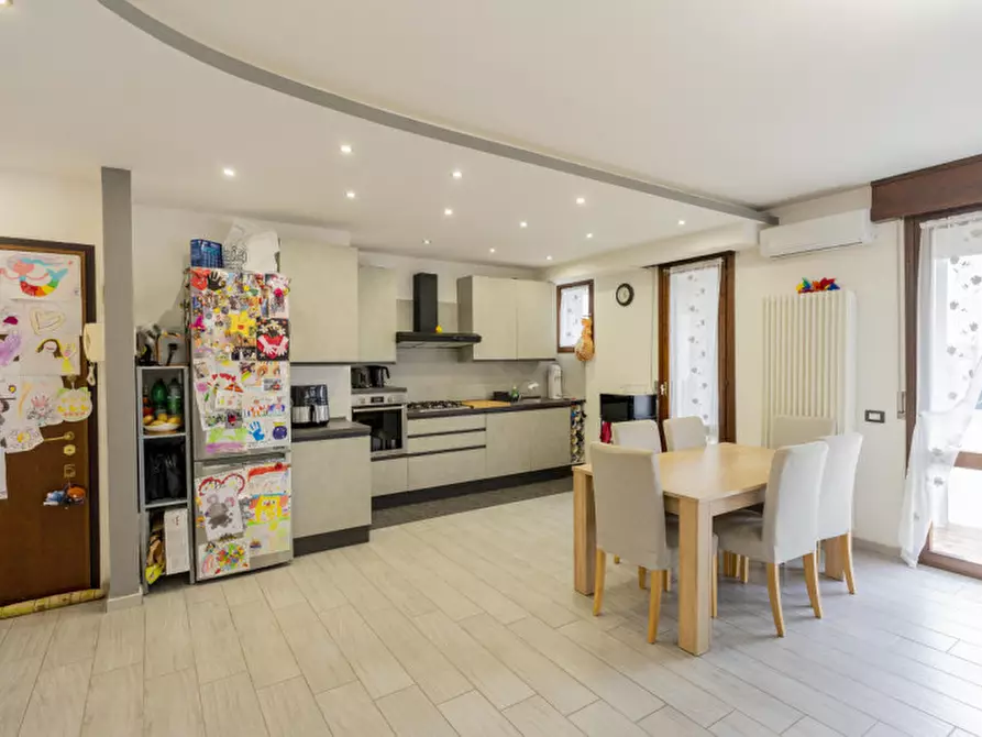 Immagine 5 di Appartamento in vendita  in Piazza Aldo Moro 6 Rubano a Rubano