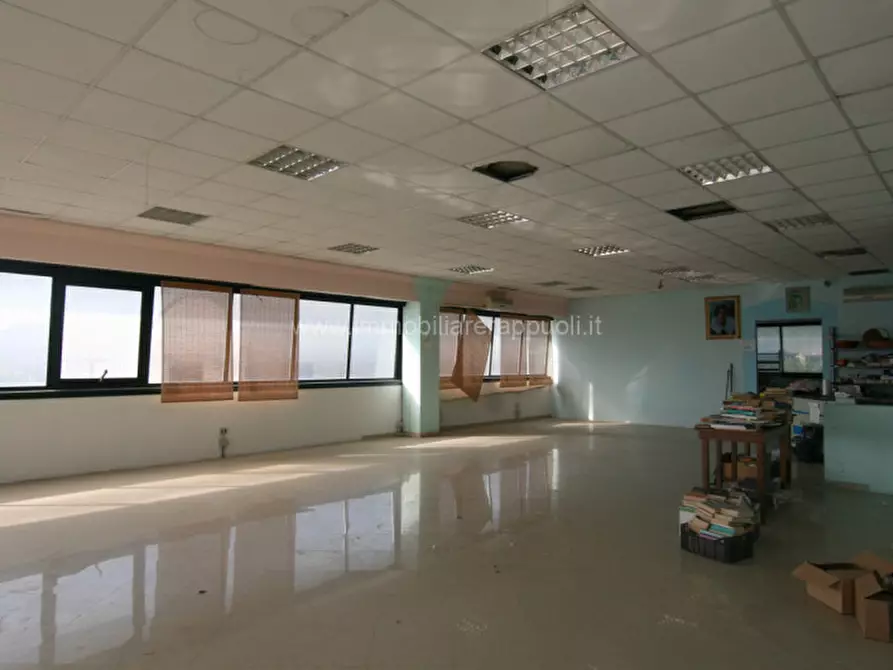 Immagine 12 di Capannone industriale in vendita  a Torrita Di Siena