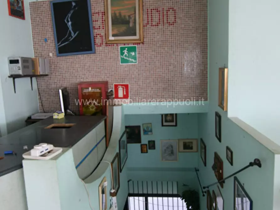 Immagine 15 di Capannone industriale in vendita  a Torrita Di Siena