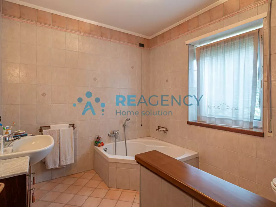 Immagine 11 di Casa indipendente in vendita  in Viale Milano a Cornedo Vicentino