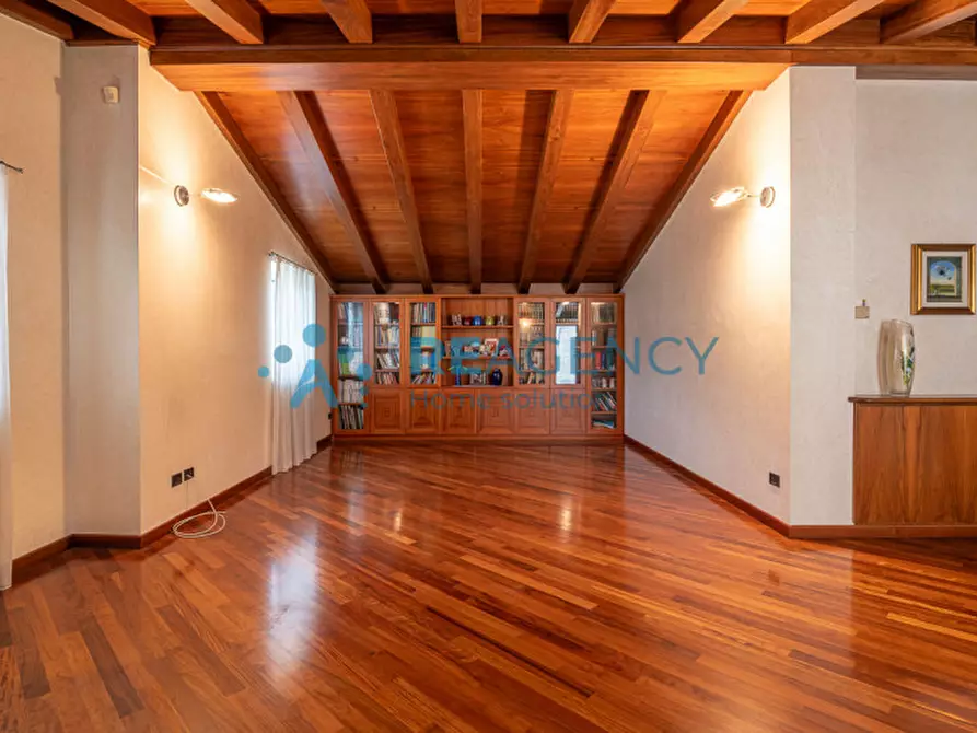 Immagine 15 di Casa indipendente in vendita  in Viale Milano a Cornedo Vicentino