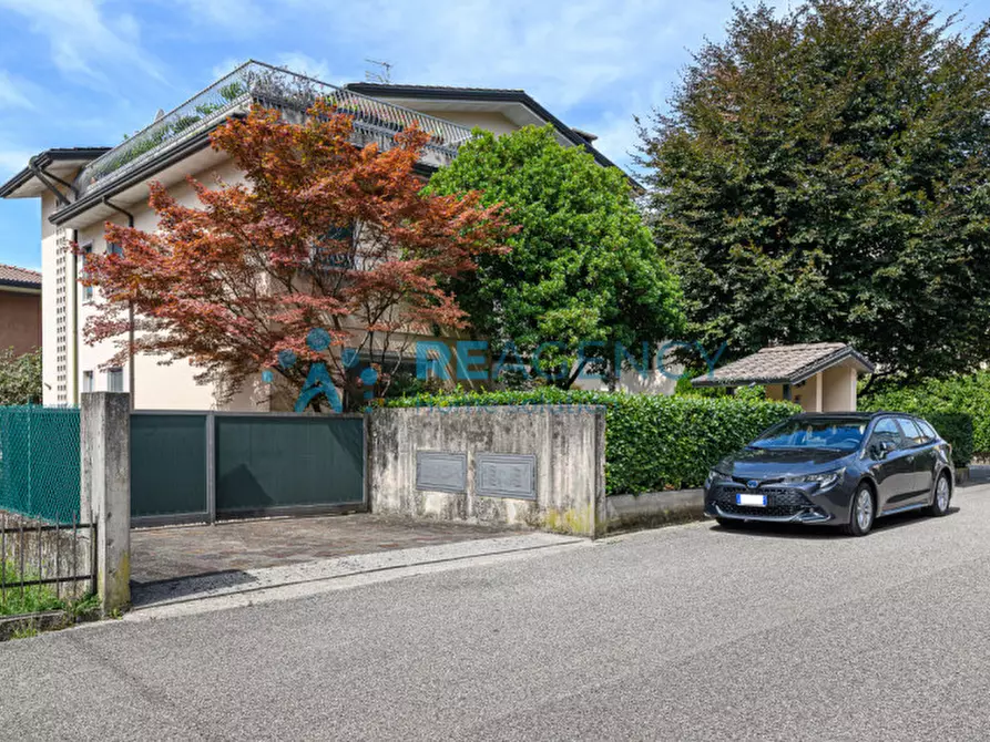 Immagine 29 di Casa indipendente in vendita  in Viale Milano a Cornedo Vicentino