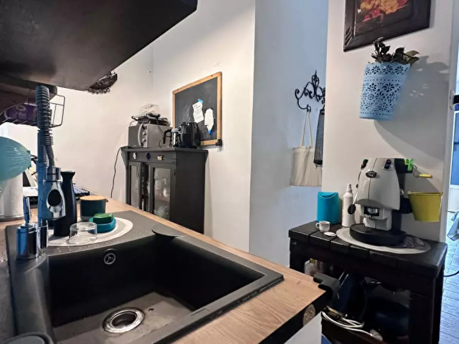 Immagine 7 di Appartamento in vendita  in Via Ruggero Loria a Palermo